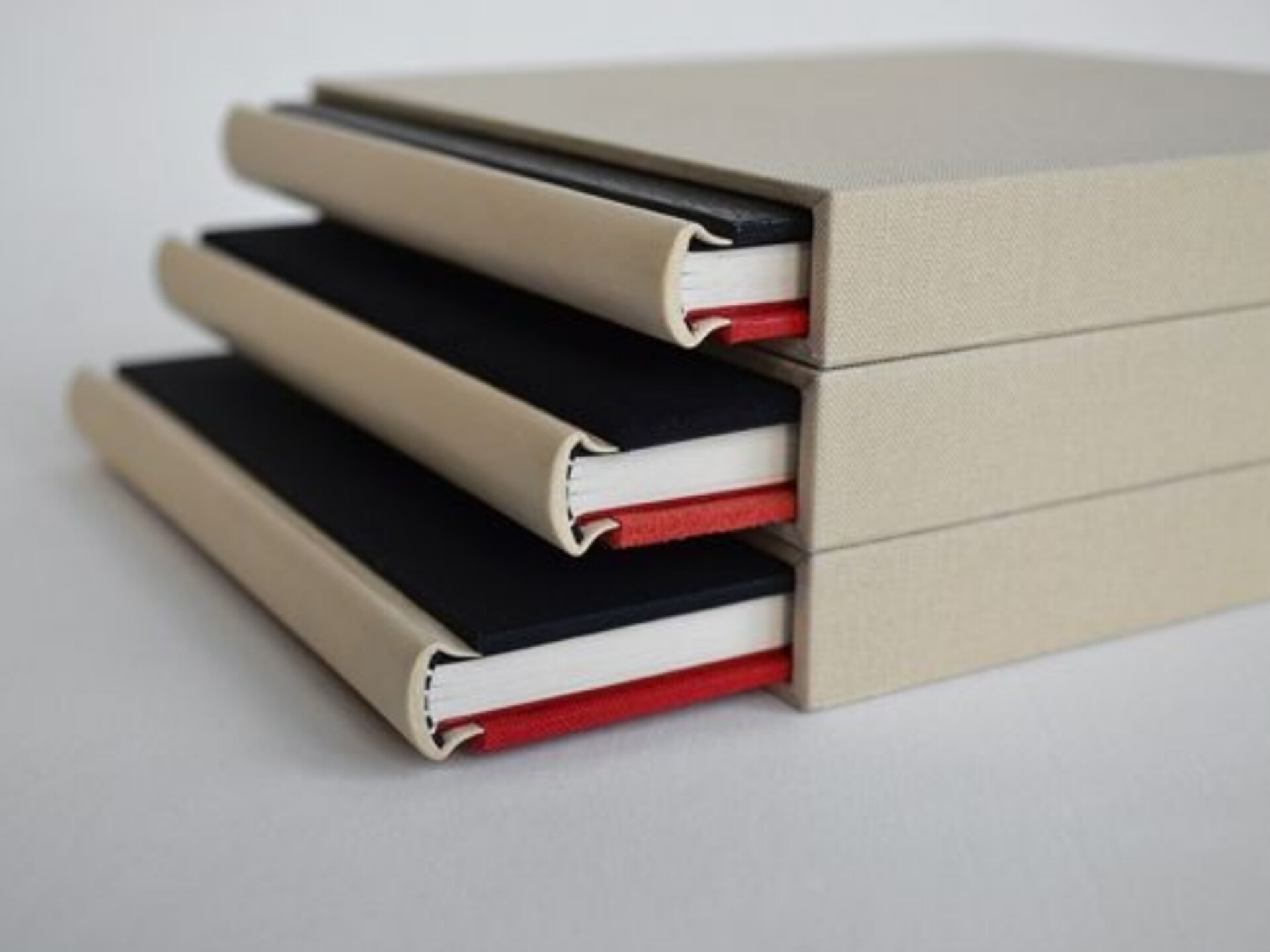 هاردباکس کتاب و سررسید