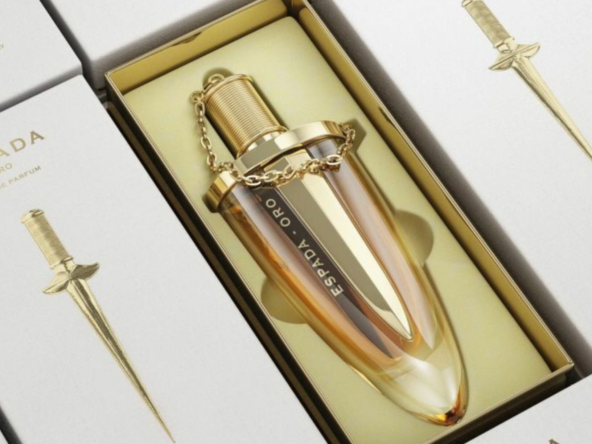 هاردباکس ادکلن و آرایشی